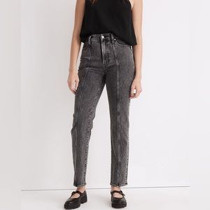 The Perfect Vintage Straight Jean in Meaford Wash: Seamed Edition. Size 27